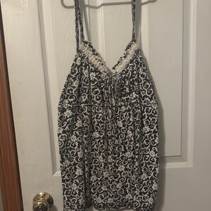 Faded Glory Black and White Camisole